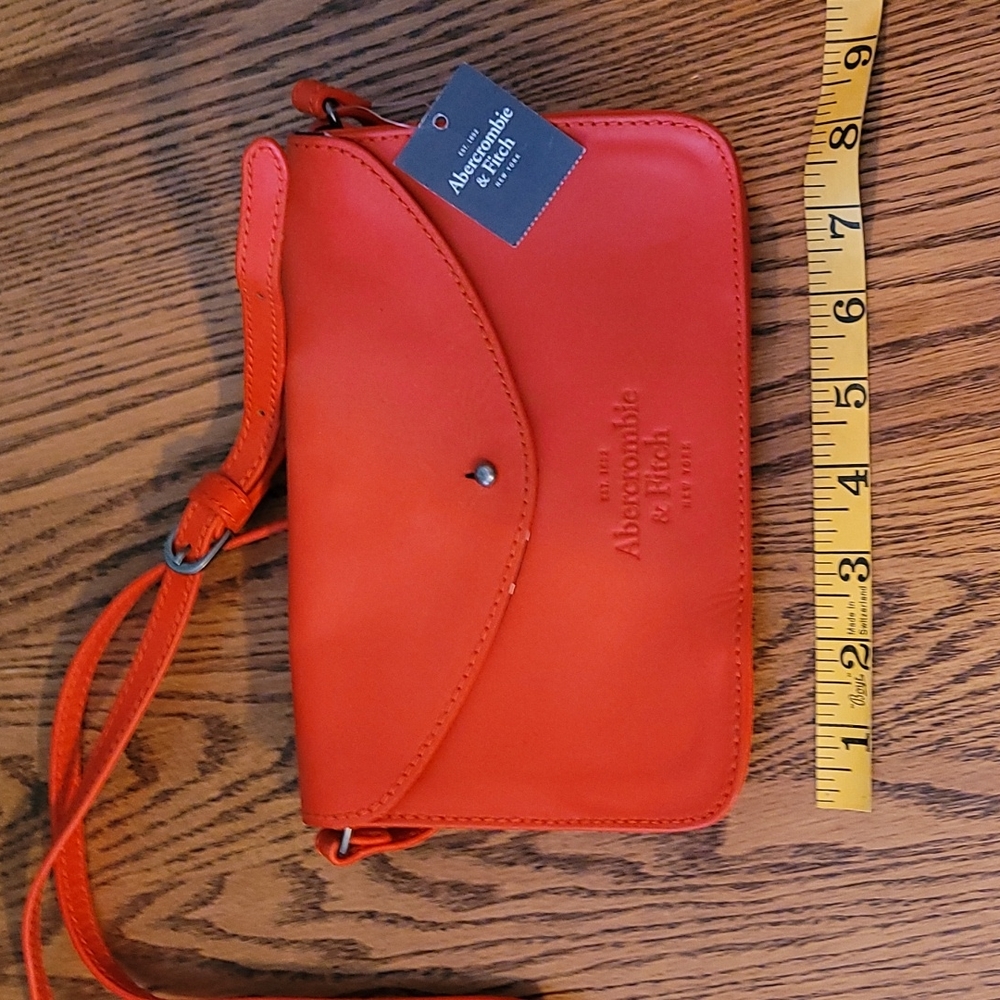 Abercrombie & Fitch crossbody New Orange with navy/white polka dot inside